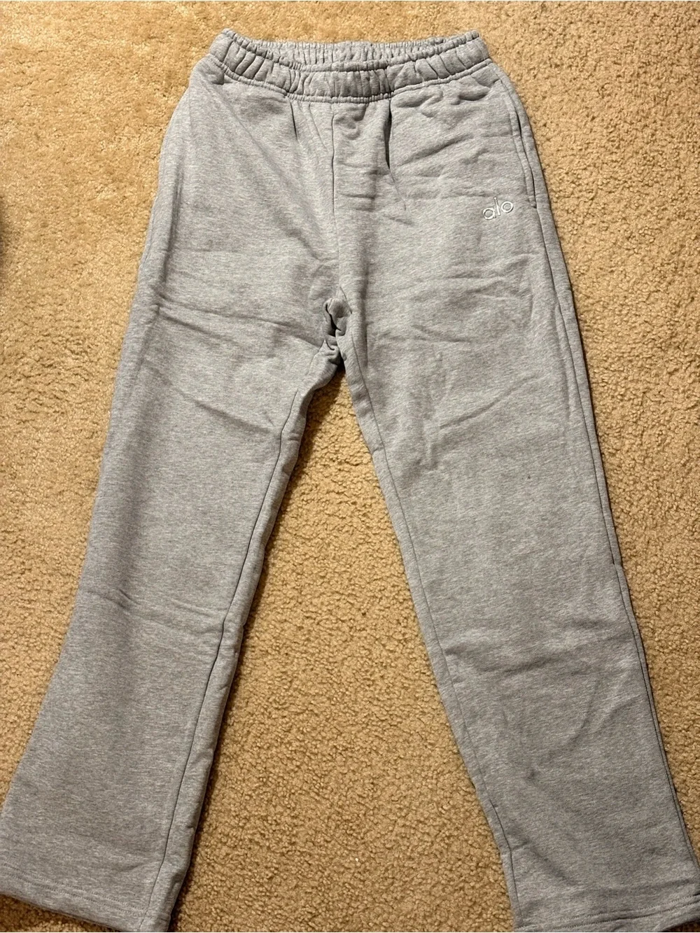 ALO Yoga Light Gray Sweatpants - Soft Fleece Joggers
